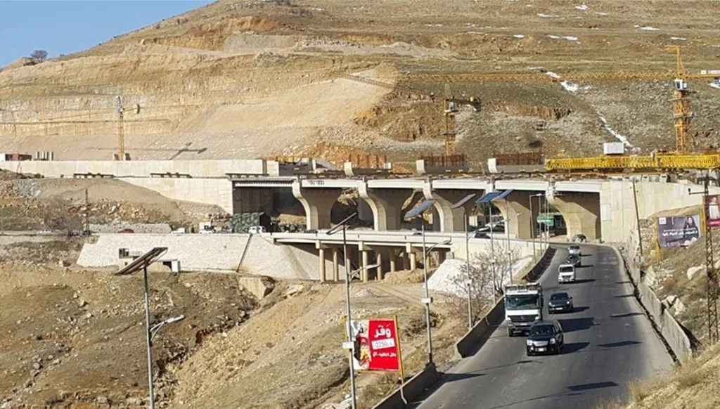 الأوتوستراد العربي ونفق ضهر البيدر: 60 عاما من وعود تائهة بين التمويل والدراسات