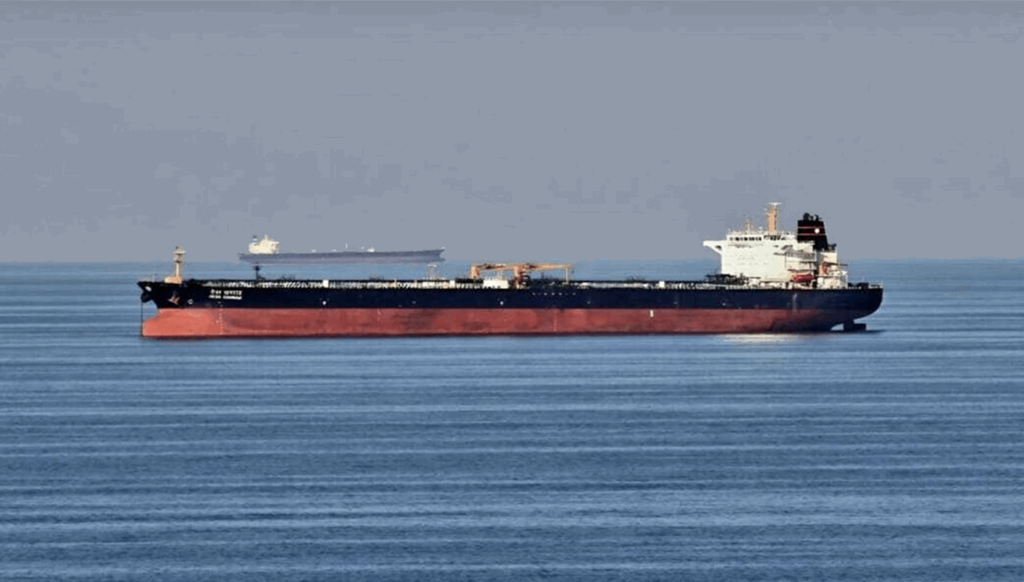 "للضغط على طهران"... أميركا تدرس مصادرة ناقلات تحمل نفطاً إيرانياً