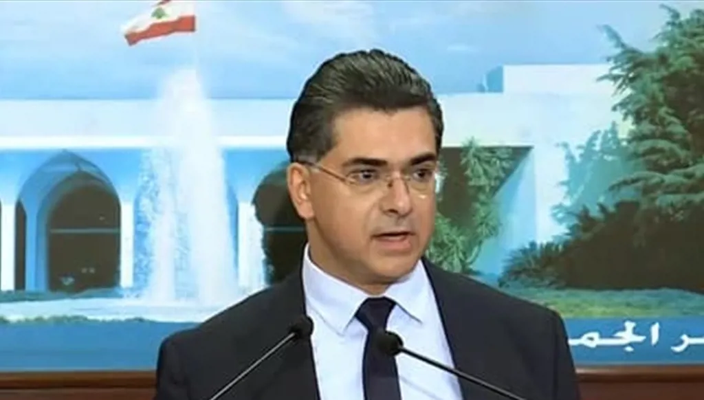 وزير الإعلام: عون شدد على أهمية الوحدة الداخلية لتجاوز الصعاب