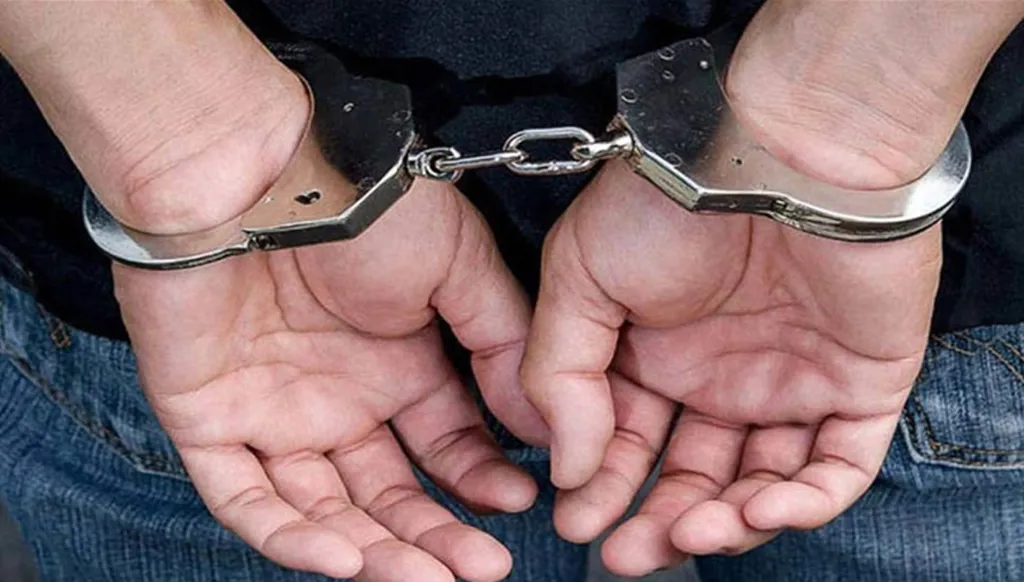 توقيف شخص حاول دهس عنصر من قوى الأمن