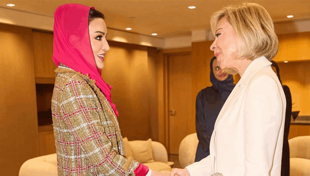 بالصور... اللبنانية الأولى شاركت في فعاليات "مؤتمر وايز" في الدوحة