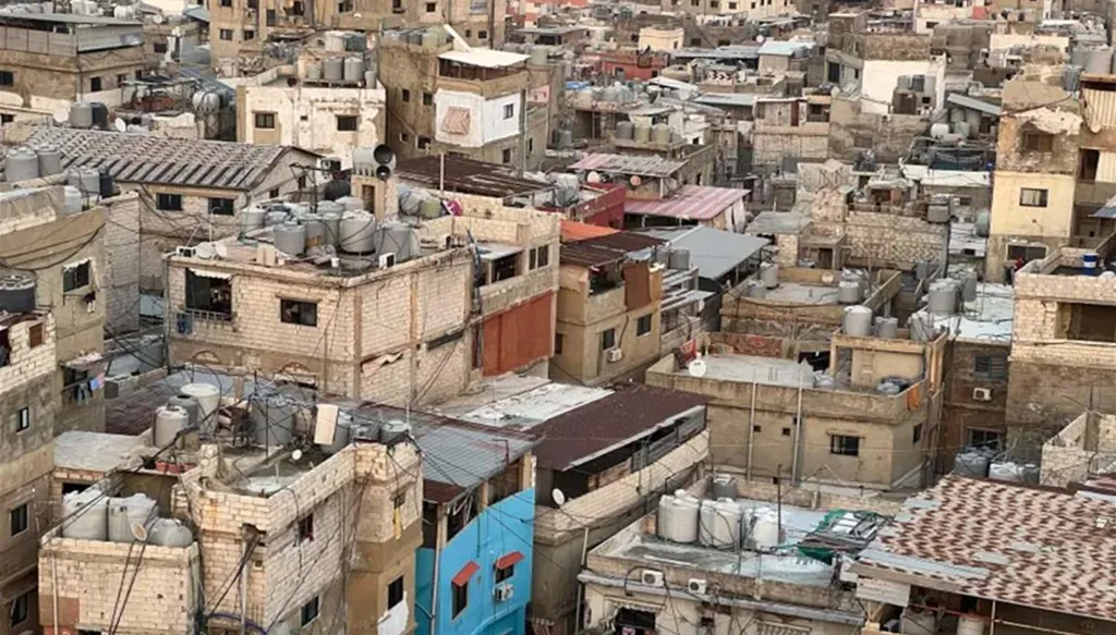 اشتباك ورشقات نارية... ماذا حدث بين مخيم شاتيلا والمدينة الرياضية في بيروت؟