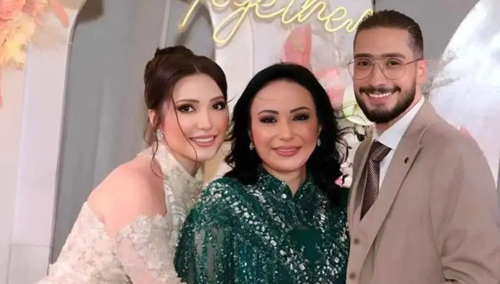 زفاف ابنة تولاي هارون ونجل الراحل زياد مولوي بحضور نجوم سوريا (فيديو)