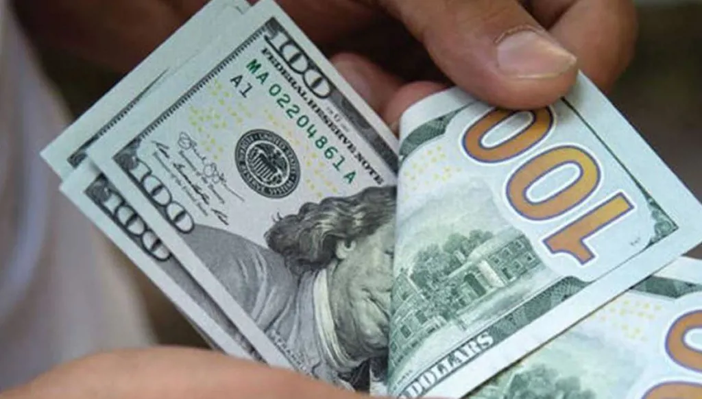 متى تبدأ قيمة الليرة اللبنانية بالتحسّن؟
