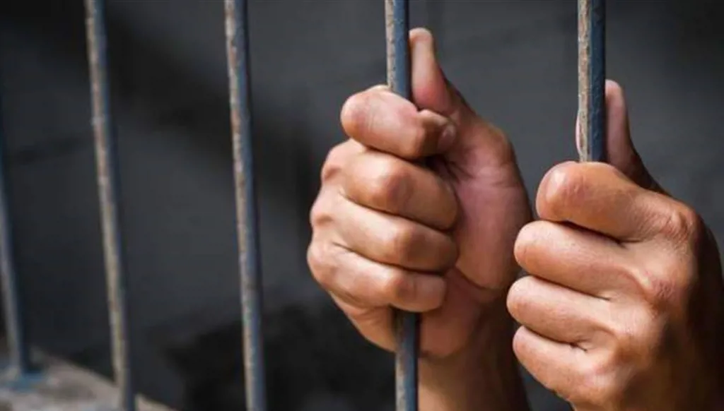 هروب سجناء من سجن النبطية المركزي... مصادر "النهار": فتحوا ثقباً بجدار السجن!