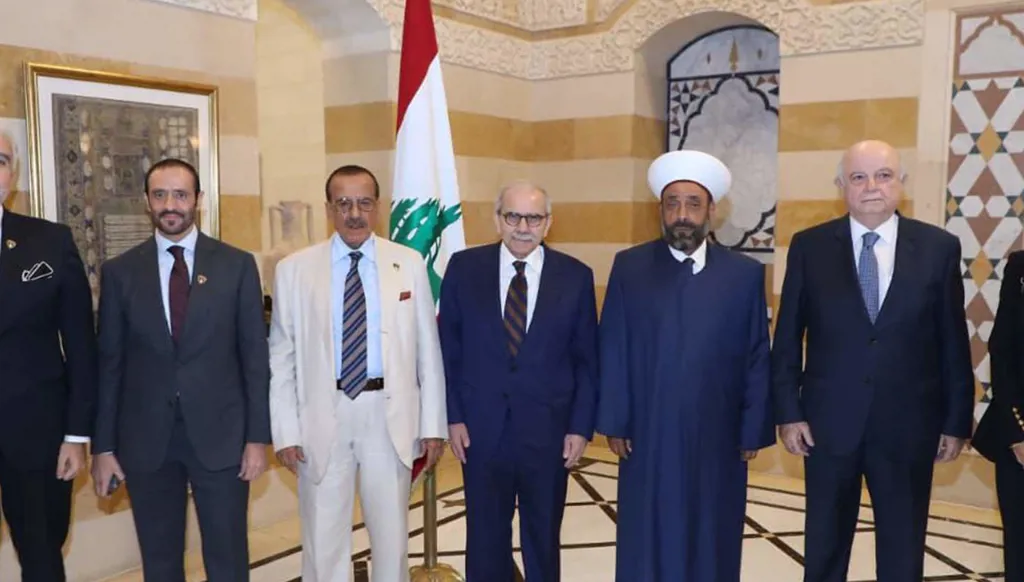 سلام يلتقي الحبتور وروكز ويستقبل وفد مركز دبي