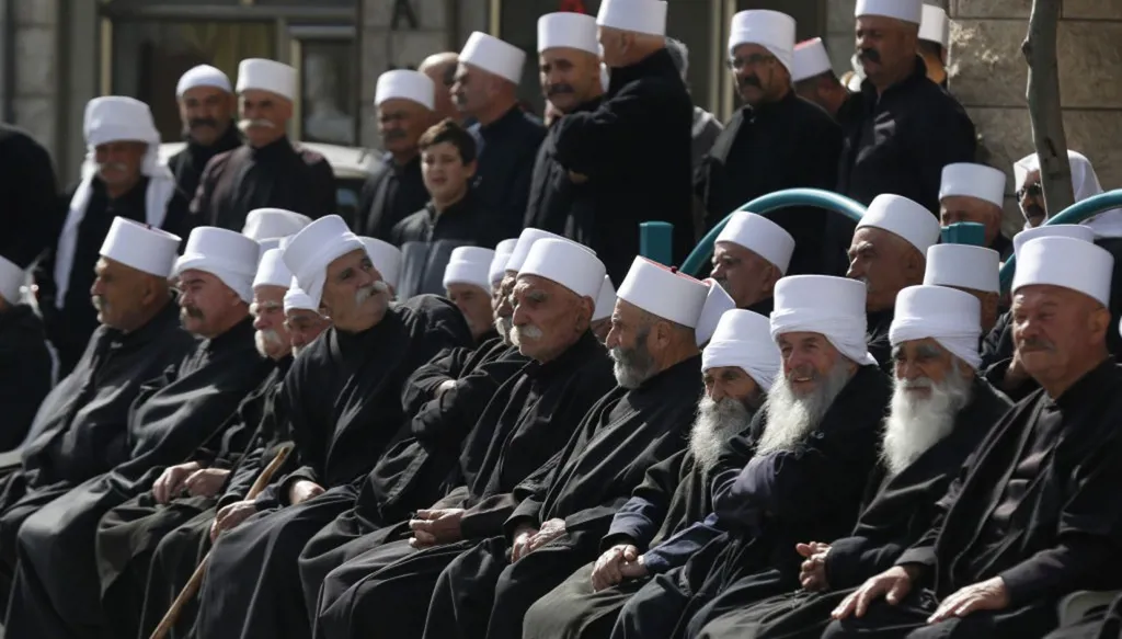 بالفيديو - اتهامات بتلفيق ملفات قضائية مرتبطة بإسرائيل وعمليات تهريب... ومشيخة العقل ترد عبر "النهار"