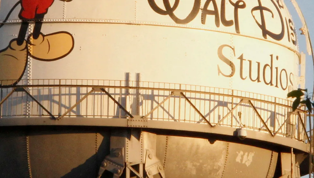 "ديزني" تدفع 10 ملايين دولار لتسوية اتهامات بانتهاك خصوصية الأطفال على "يوتيوب"