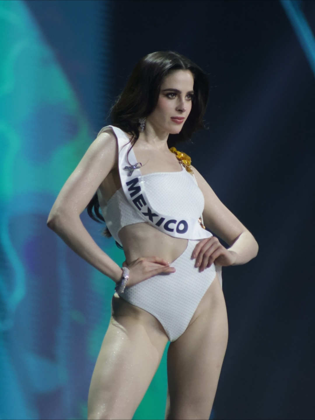 ملكة جمال المكسيك في مسابقة ملكة جمال الكون الـ74 في تايلاند (إنستغرام).