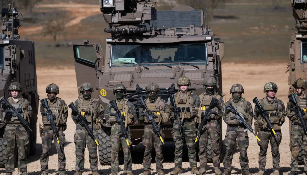 هل تعيد الدول الأوروبيّة فرض الخدمة العسكريّة الإلزامية؟