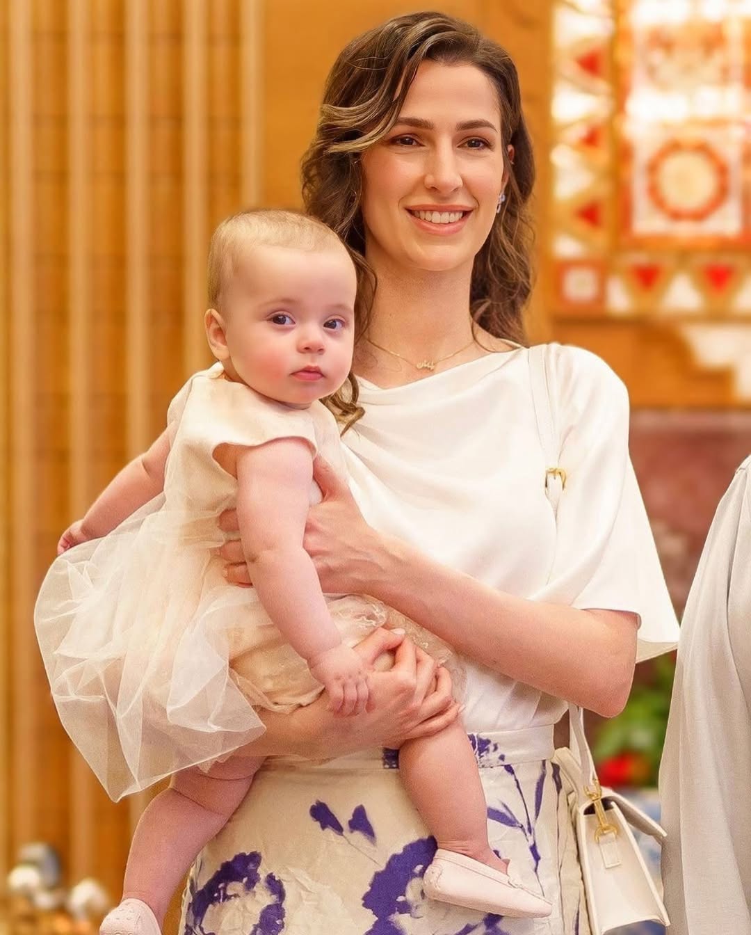 مكياج الاميرة رجوة الحسين بنمط اللامكياج (انستغرام)