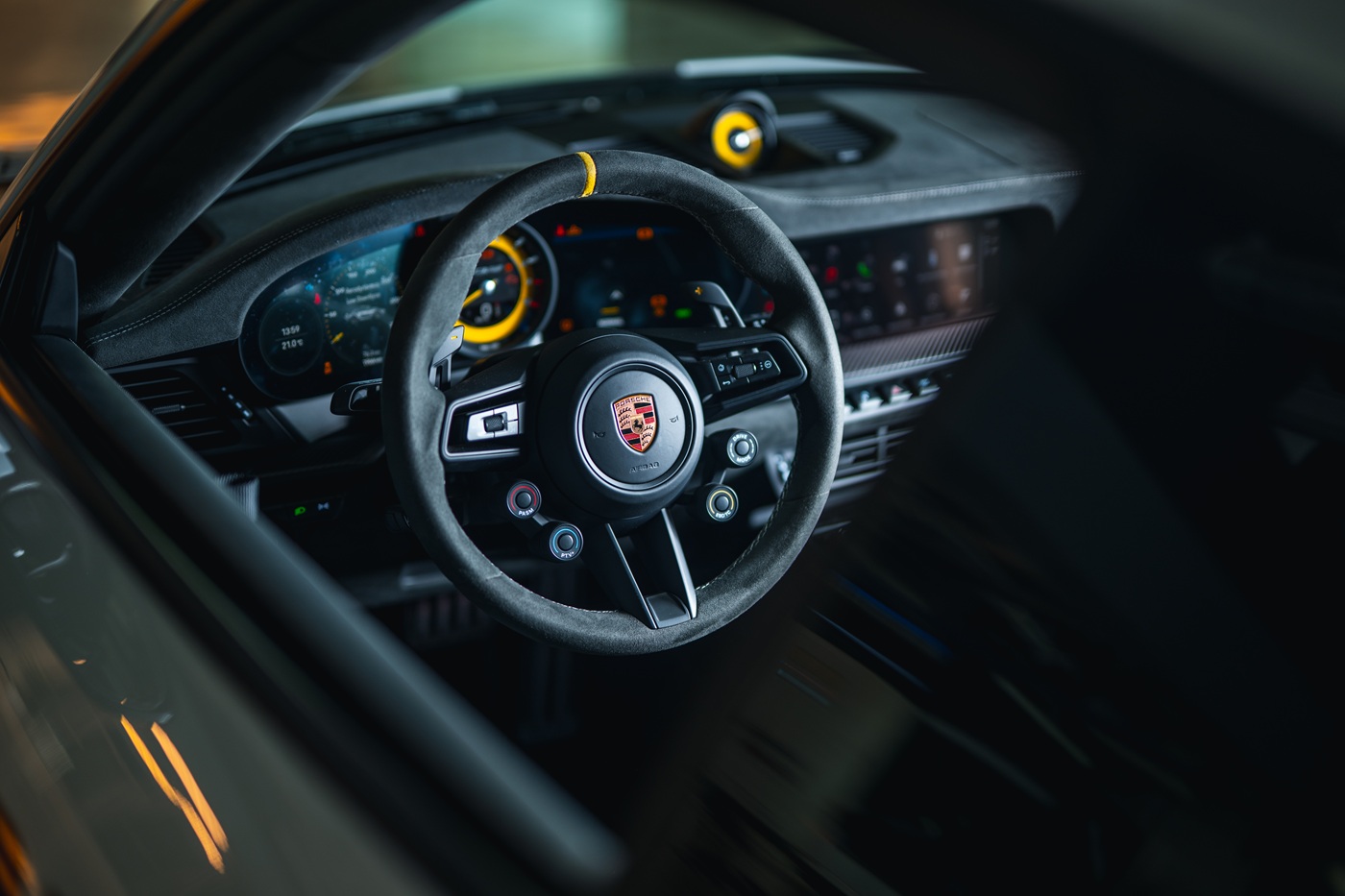 بورشه 911 GT3 RS.