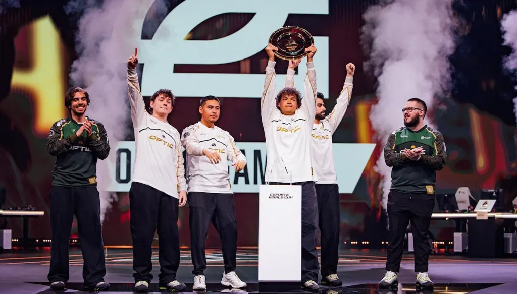 OpTic Gaming يحتفظ بلقب Call of Duty: Black Ops 7 في كأس العالم