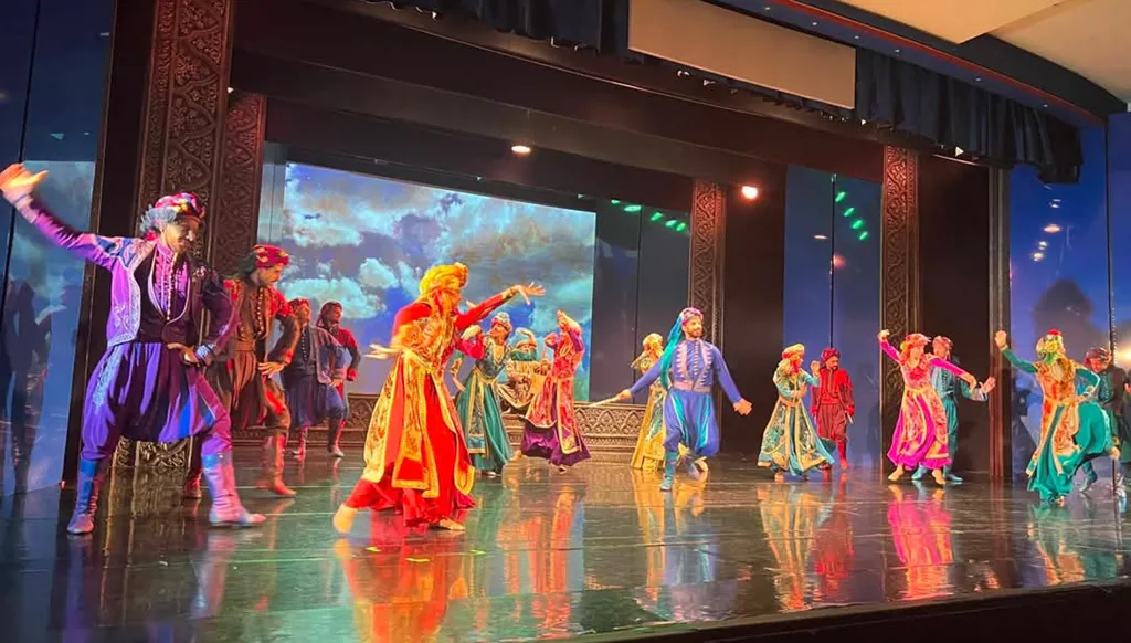 مسرح كركلا احتفل بـ"جائزة مي الريحاني" وسط حضور حاشد