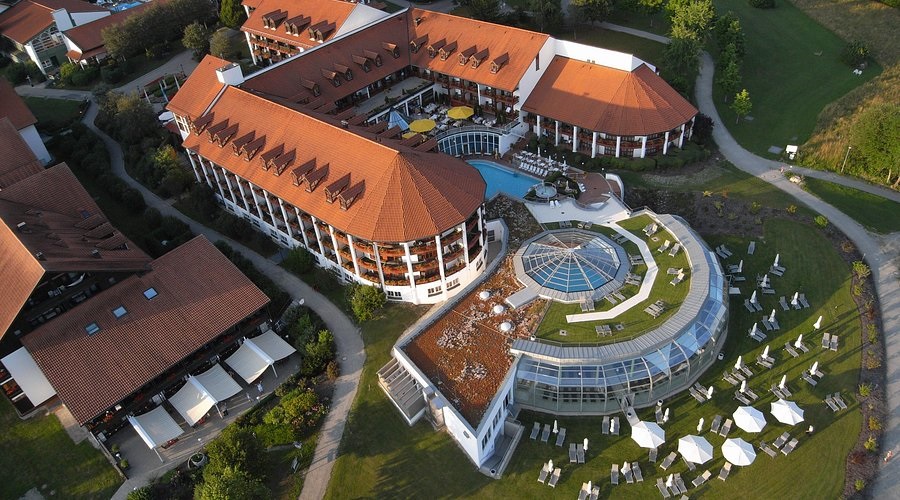 فندق فورستنهوف... إنطلاقة جديدة مع إنسانا (الانترنت)