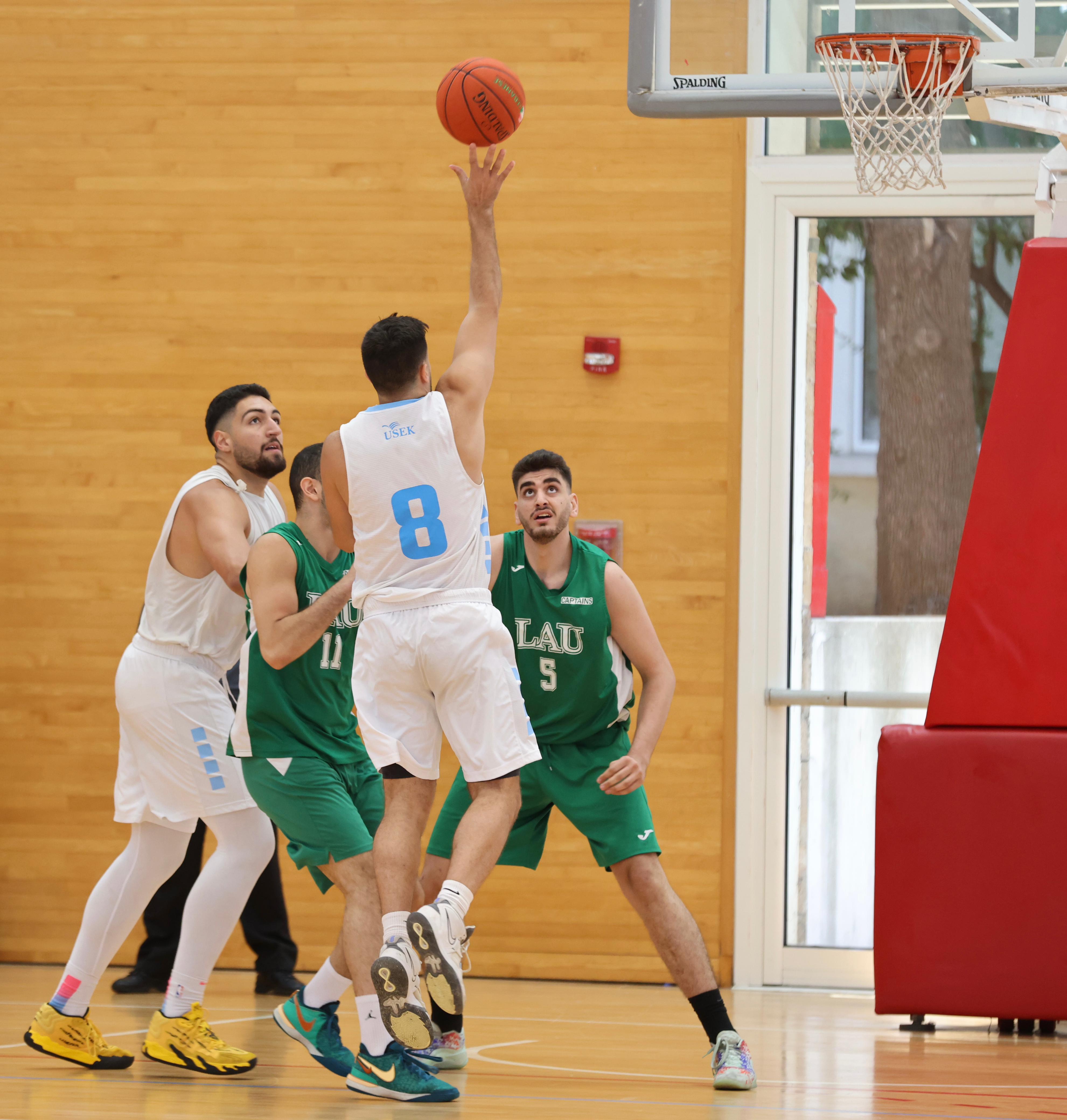 من مباراة سابقة.