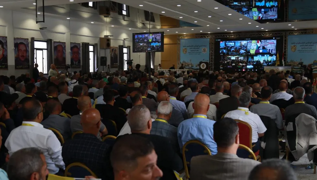 مؤتمر "فتح" الثامن: تنافس محتدم على اللجنة المركزية وتحالفات ترسم المشهد