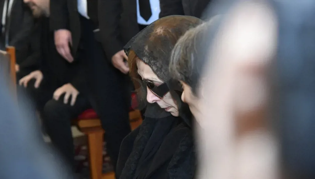 فيروز في حضرة الغياب: الأمومة والإنسانيّة