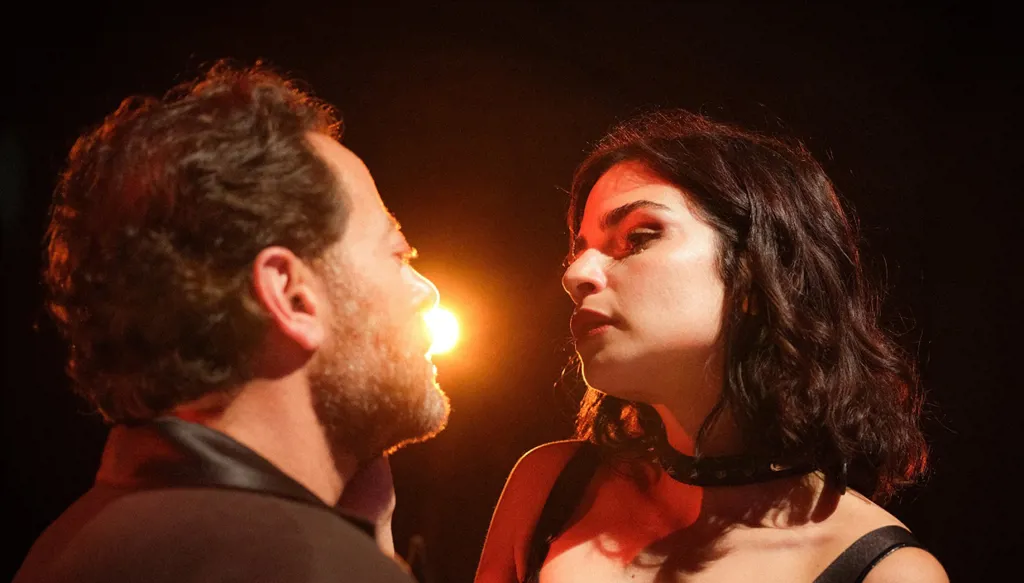 "فينوس" بعد عشر سنوات: اللقاء المتجدد على المسرح بنضج التجربة