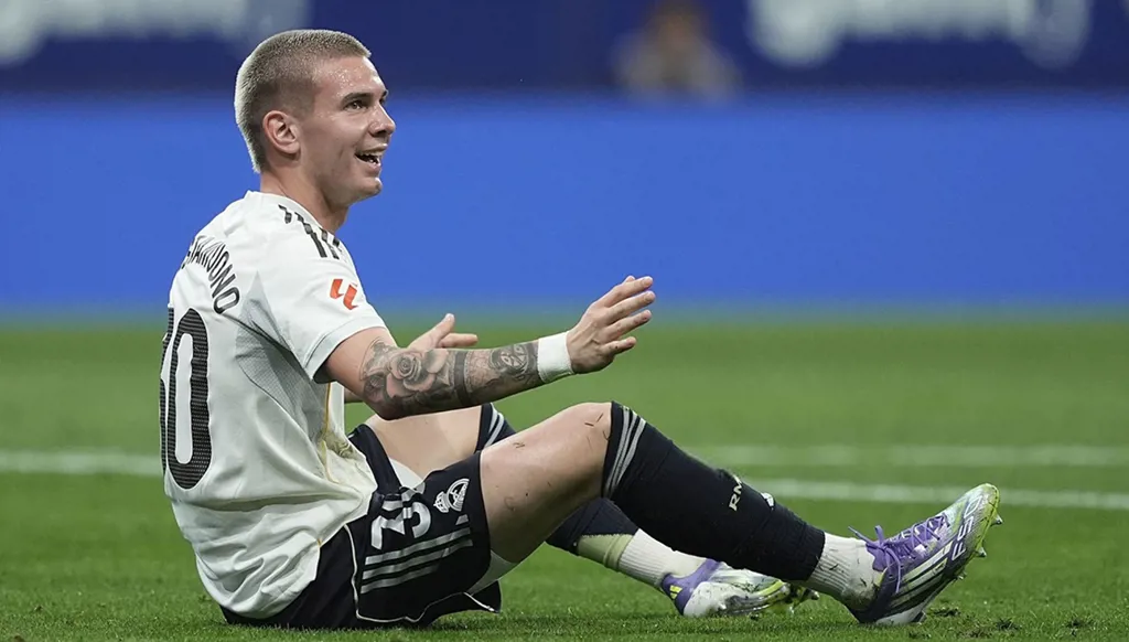 ماستانتونو صاحب الهويّة الكاتالونيّة يثير الجدل في مدريد (صور)