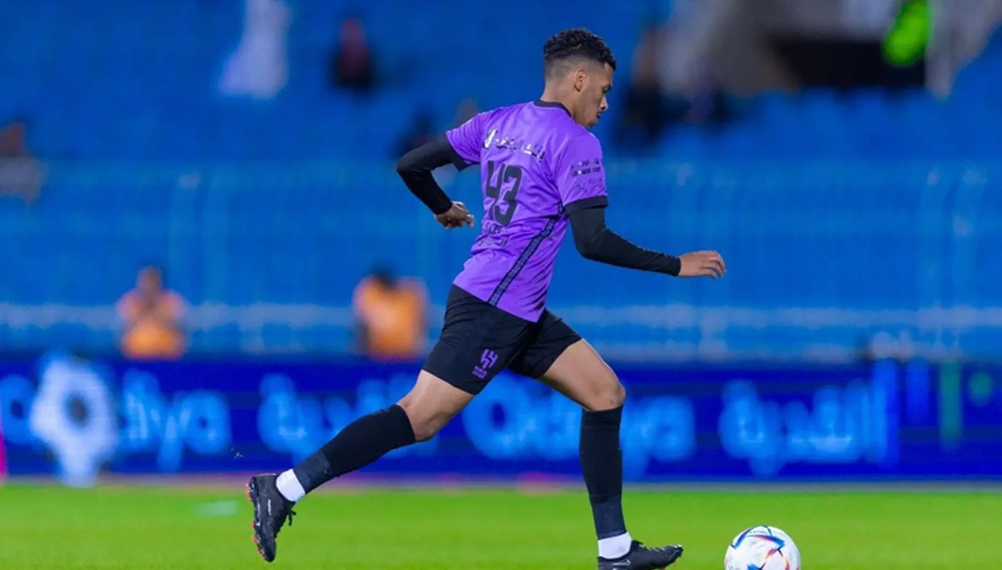 لاعب سعودي شاب ينضم إلى قائمة الأفضل عالمياً