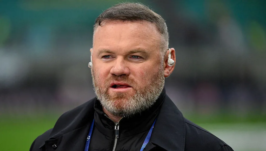 روني: الناس يعتقدون إنني أكره رونالدو