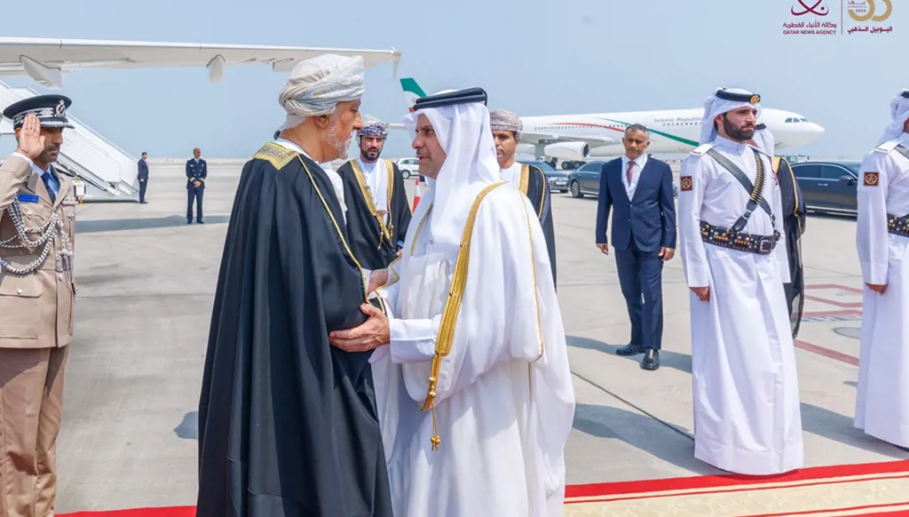 نائب رئيس الوزراء لشؤون الدفاع بـ سلطنة عمان يصل الدوحة