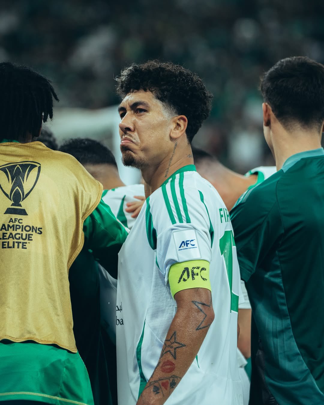 روبرتو فيرمينو مع الأهلي السعودي. (وكالات)