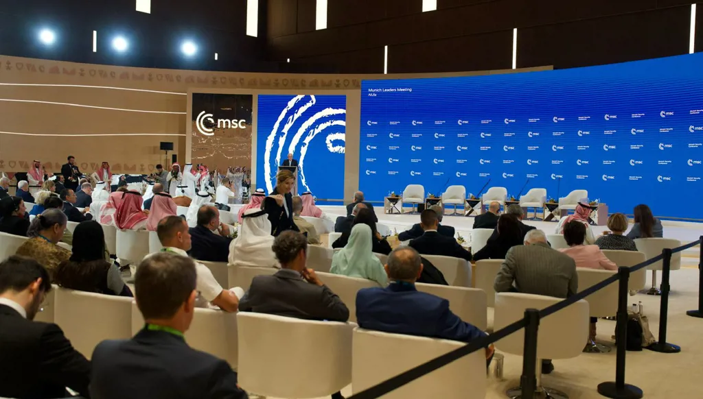 بمشاركة عربية ودولية واسعة... اجتماع قادة "مؤتمر ميونخ للأمن" يواصل أعماله في العُلا
