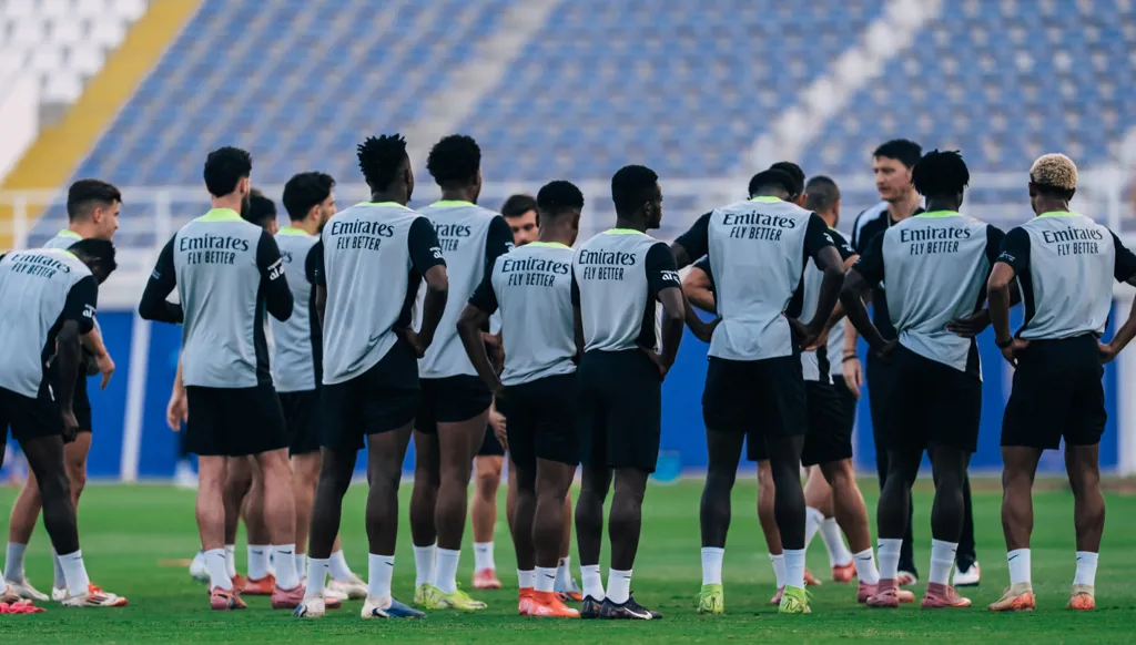 دربيات ومطاردات ومفاجآت محتملة في المرحلة السادسة من الدوري الإماراتي