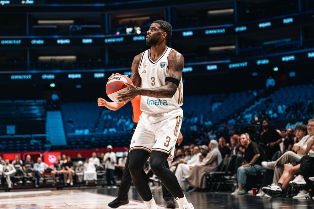 دبي باسكتبول يؤكد صدارته. (حساب دبي باسكتبول على إكس)