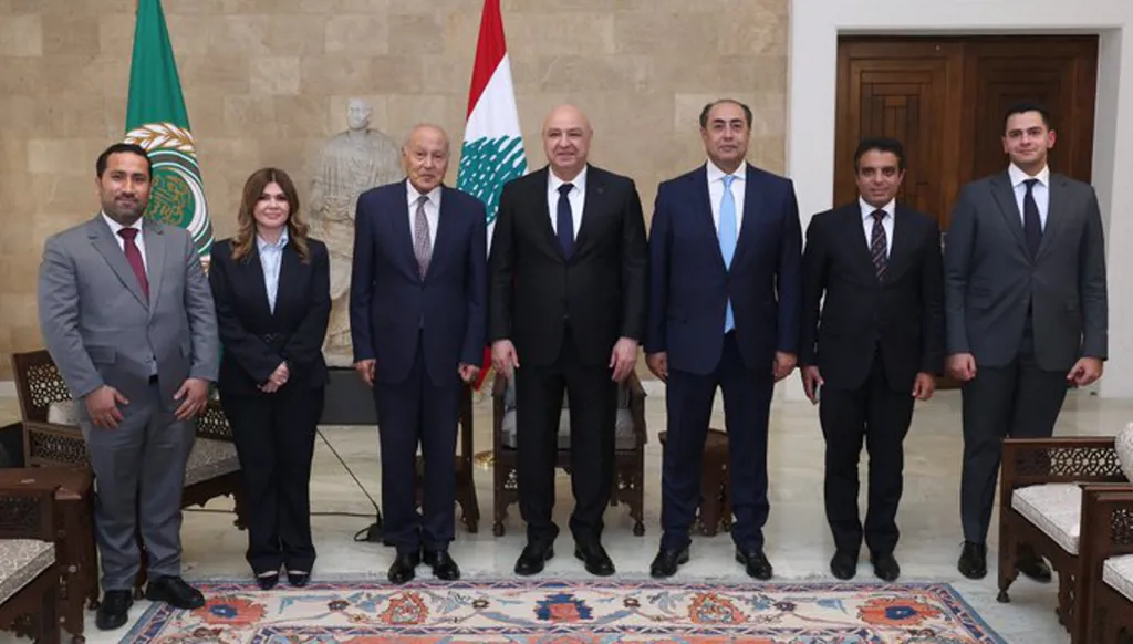 أبو الغيط التقى عون: لمست لديه ثقة بأن الأمور في الطريق السليم وأستبعد عودة الحرب