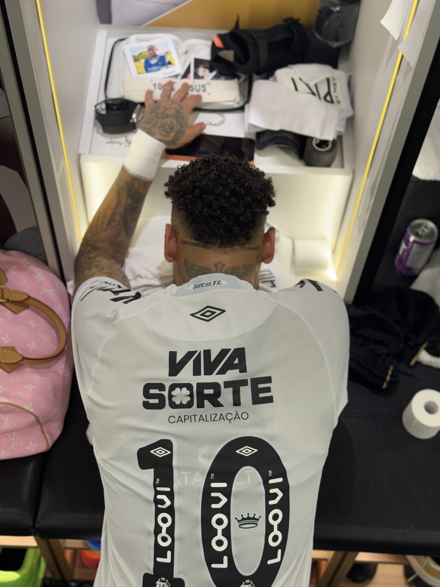 نيمار. (حساب سانتوس على إكس)