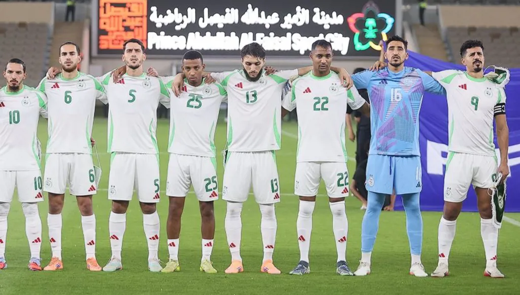 الجزائر تكشف عن آخر تعديل في قائمتها قبل كأس العرب 2025