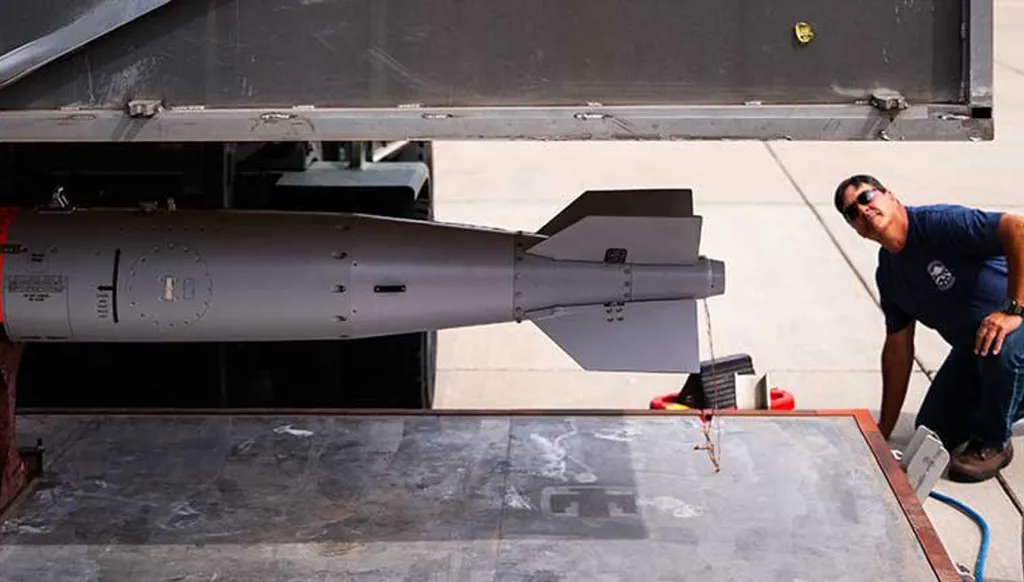 الولايات المتحدة تختبر قنبلة نووية!