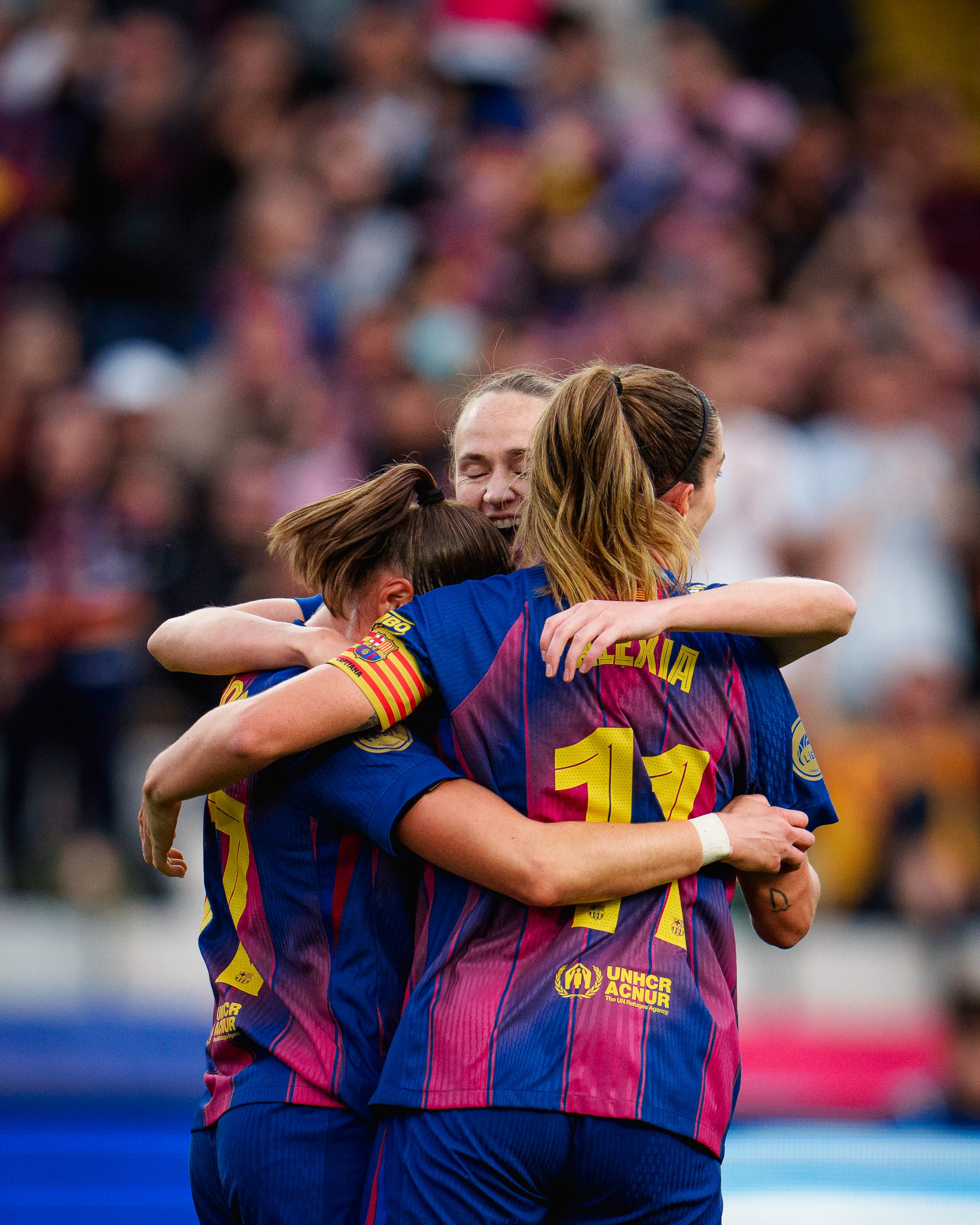 من مباراة برشلونة وريال مدريد. (وكالات)