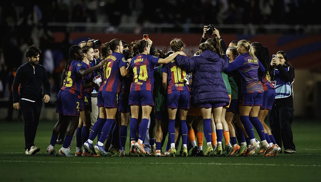 برشلونة يسحق ريال مدريد في كلاسيكو السيّدات (صور)