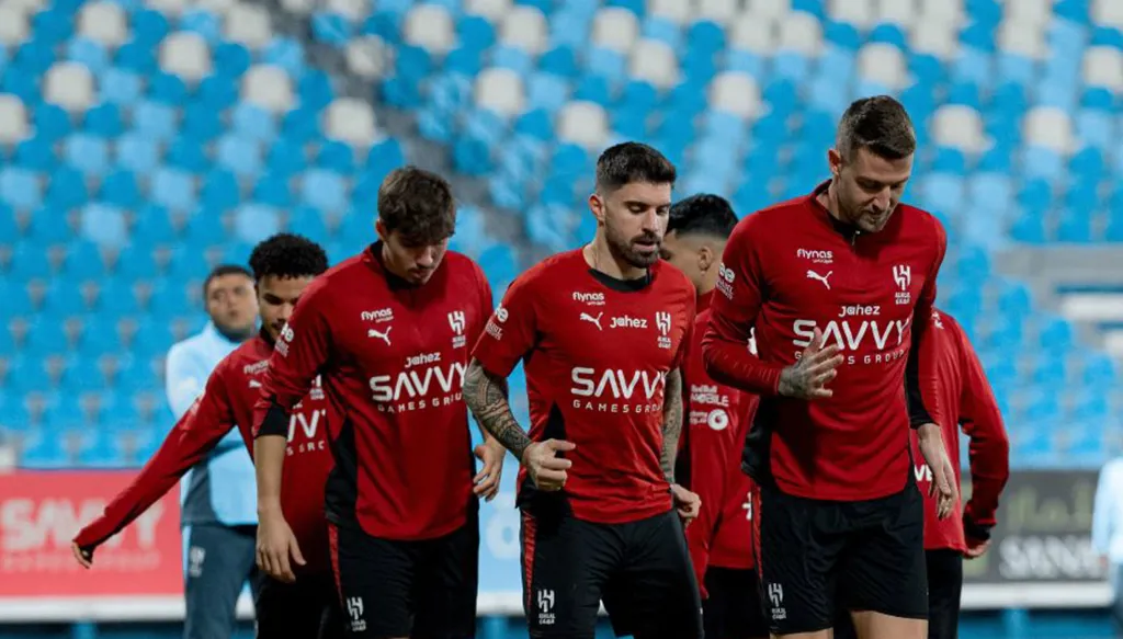 مباراة الهلال والفتح في كأس الملك السعودي... الموعد والقنوات الناقلة