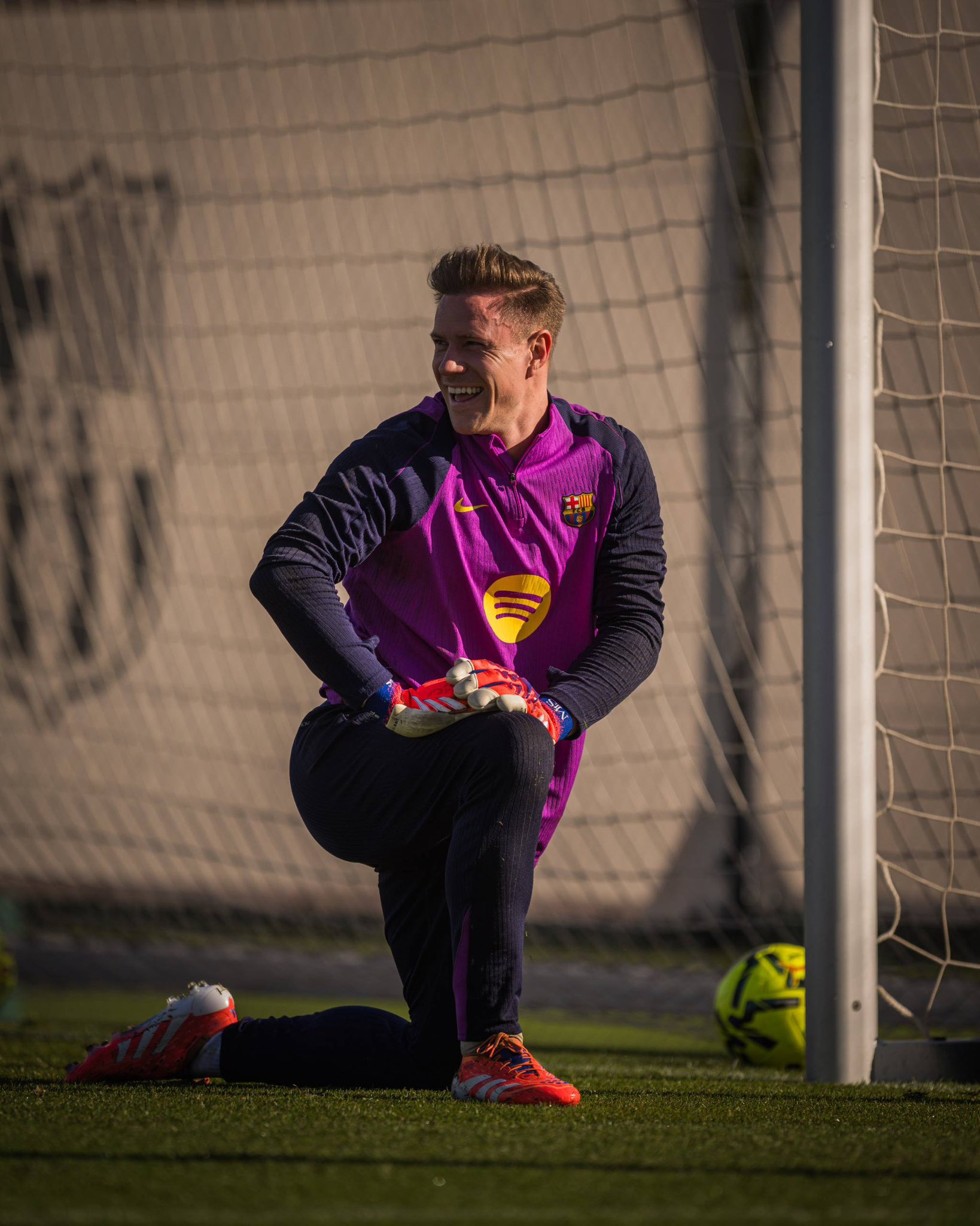 الحارس الألماني مارك أندريه تير شتيغن. (وكالات)