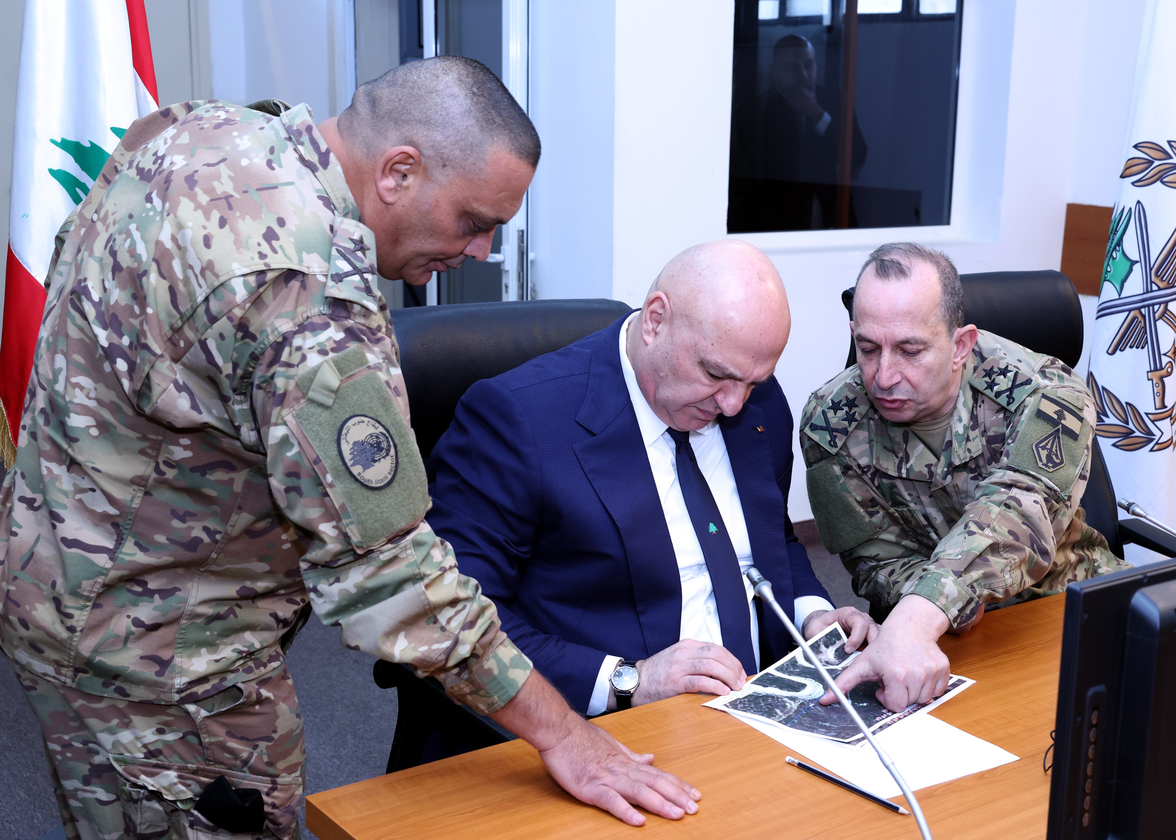 جوزف عون وقائد الجيش (الرئاسة اللبنانية).