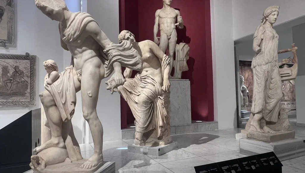 في ليبيا... فتح متحف "السراي الحمراء" لأول مرة منذ سقوط القذافي