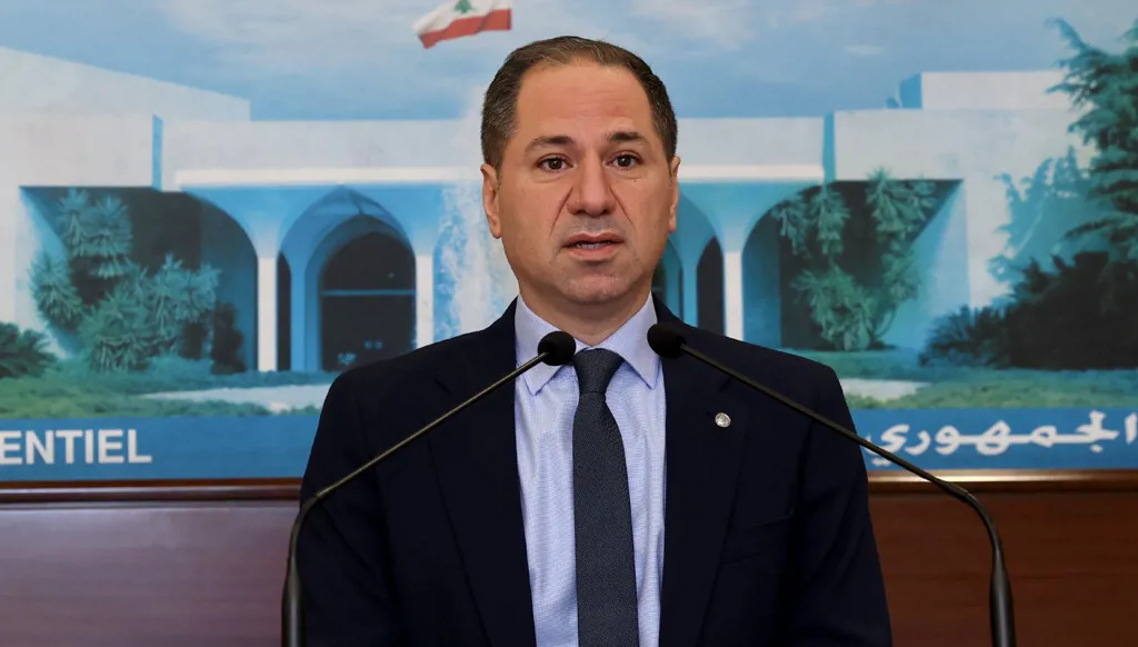 الجميل من قصر بعبدا: الأساس إقفال جبهة جنوب لبنان نهائياً وهذا لن يتحقّق إلا بالتفاوض