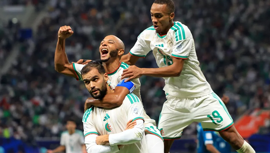 الجزائر تواصل الدفاع عن لقبها في كأس العرب 2025 (فيديو)