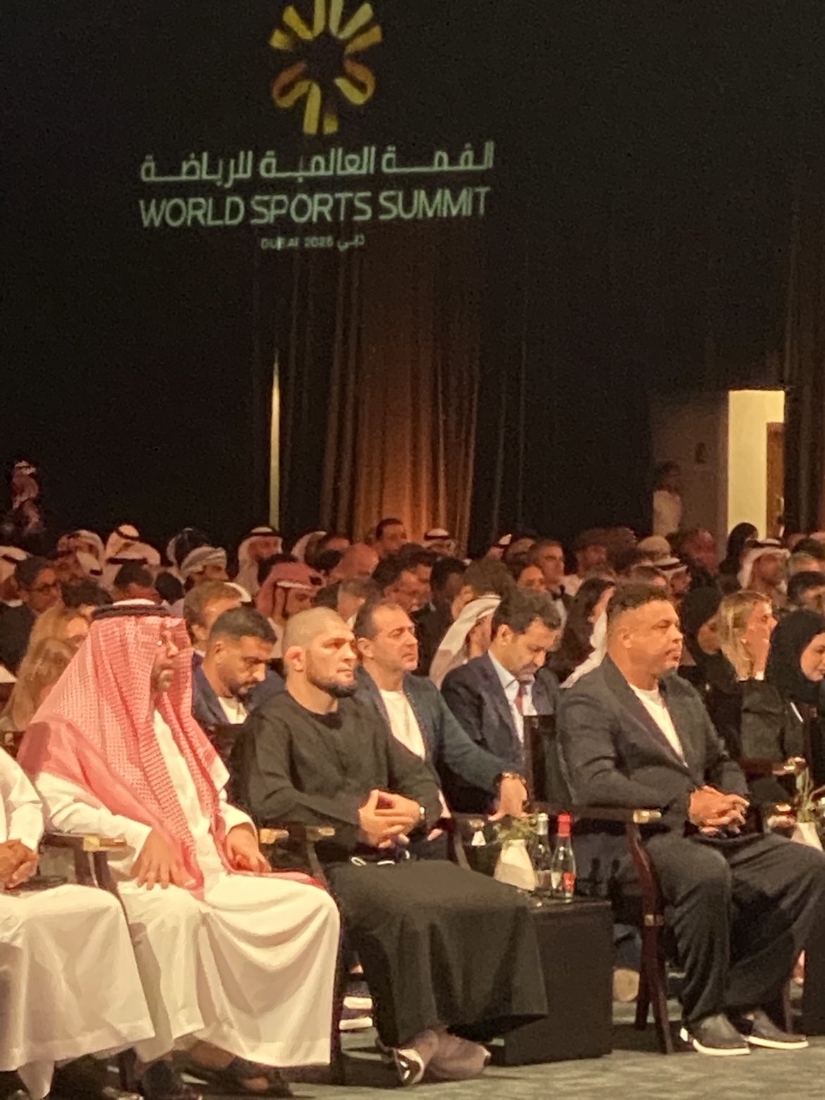 حبيب ورونالدو بين الحضور.