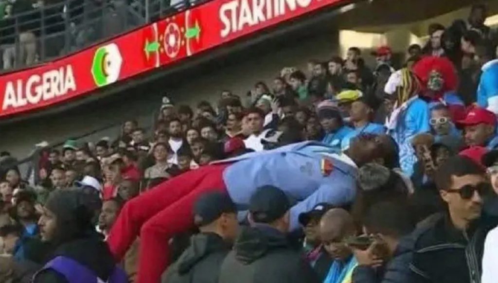 وقف أكثر من 90 دقيقة... نهاية حزينة لـ"التمثال البشري" في كأس أمم أفريقيا (فيديو وصور)