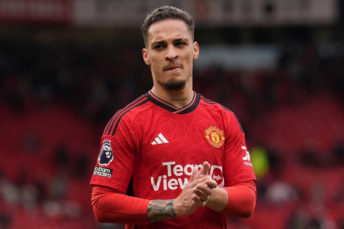 أنتوني. (إكس)