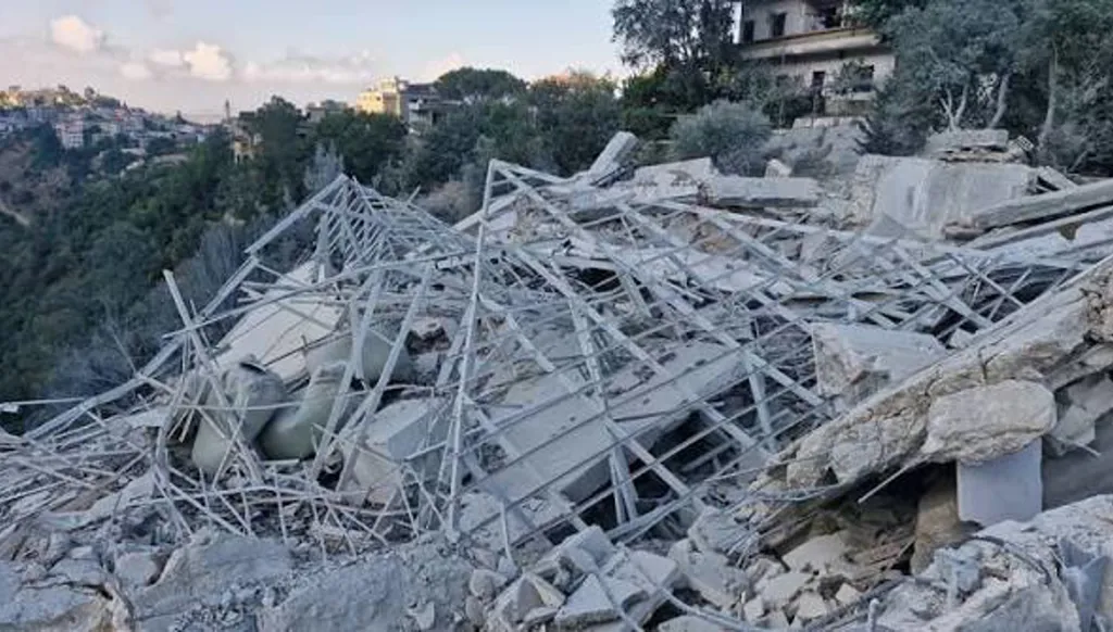 تدمير مستشفى غندور في النبطية