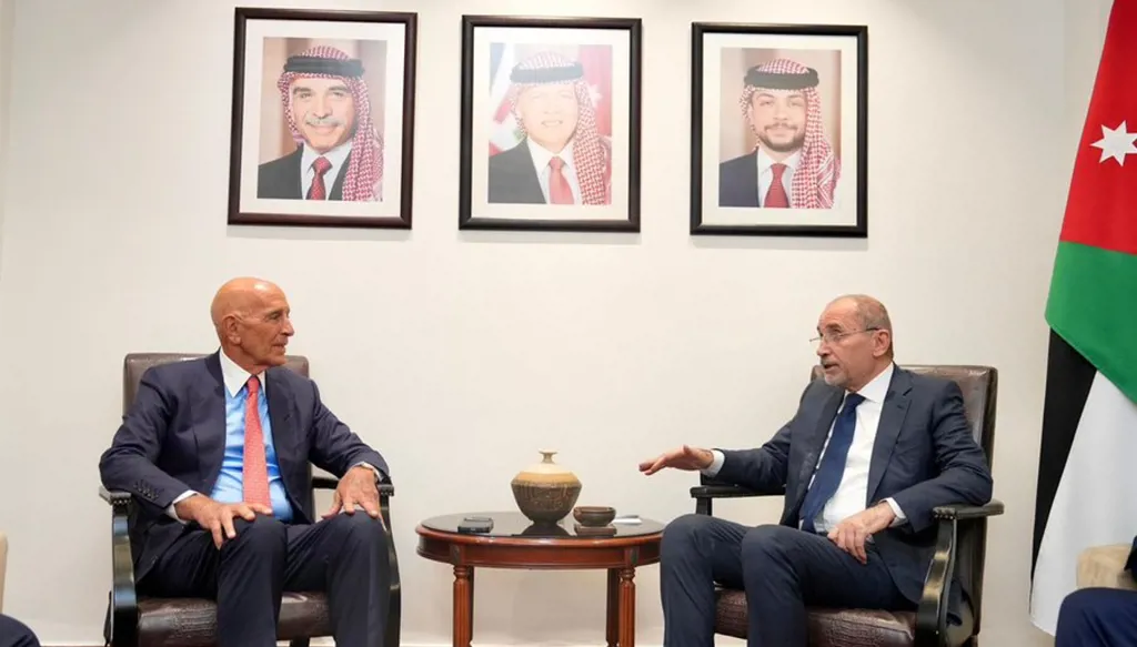 براك ملتقياً الصفدي: لإنهاء الأزمة في السويداء وتحقيق الاستقرار في جنوب سوريا