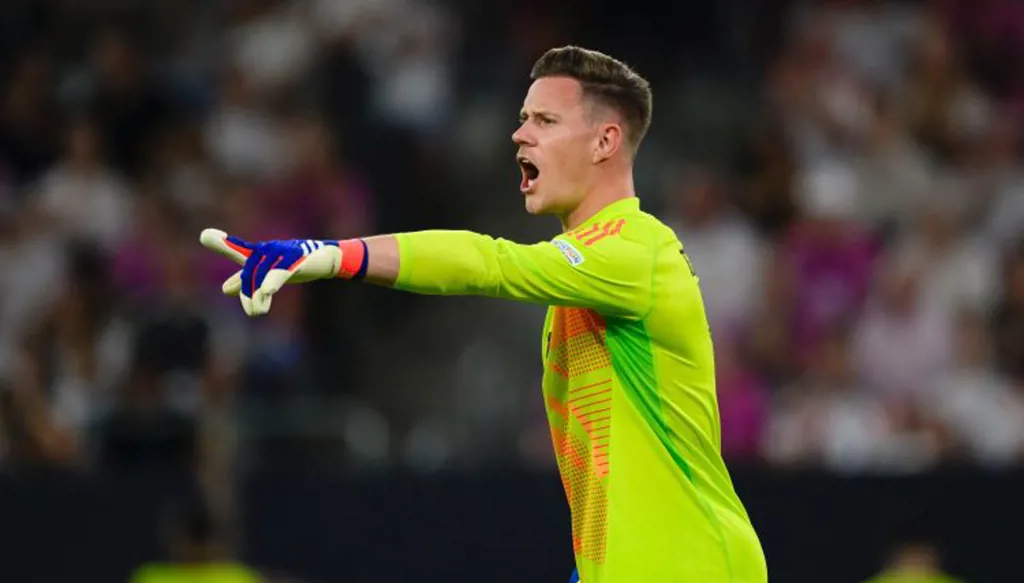 فليك يكشف عن آخر مستجدات إصابة تير شتيغن