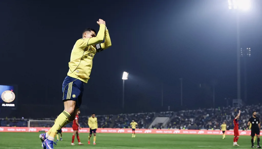 كريستيانو رونالدو يقترب من الهدف رقم 1000 ويتصدر هدافي النصر والدوري السعودي